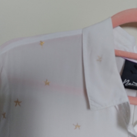 Nanette Lepore Star Print Split Tail Button Front Top Size Medium - Picture 6 of 11